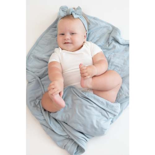 Bamboo Baby Blanket in Fog Grey | 1.0 TOG | Kyte Baby