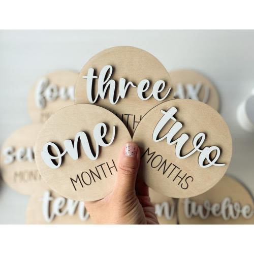 Baby Month Markers, Baby Milestone Marker, 12 Monthly Milestone Signs Baby Discs, Baby Shower Gift, Personalized Baby Milestone 3D Chunky - Etsy