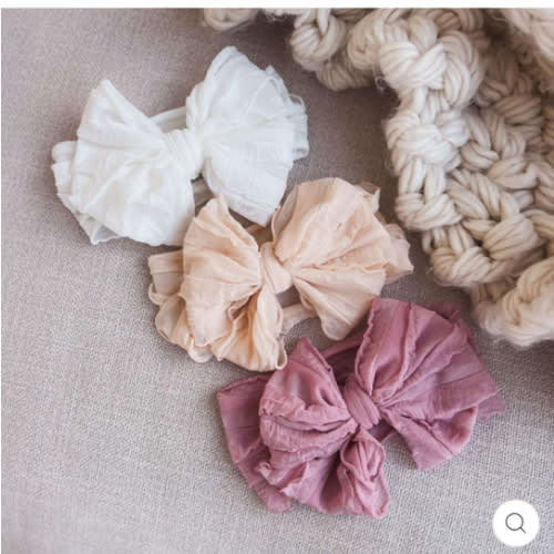 Large Ruffle Knit Bow