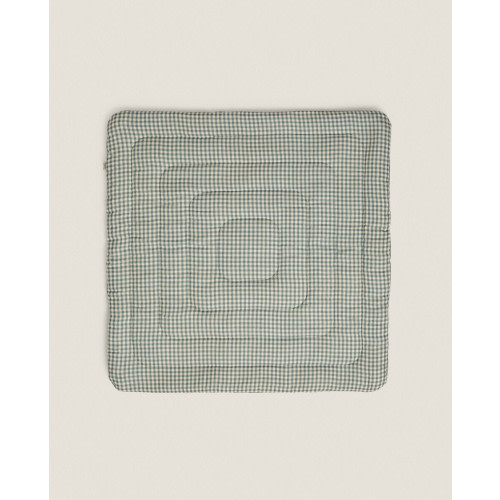 CHILDREN’S GINGHAM PLAY RUG