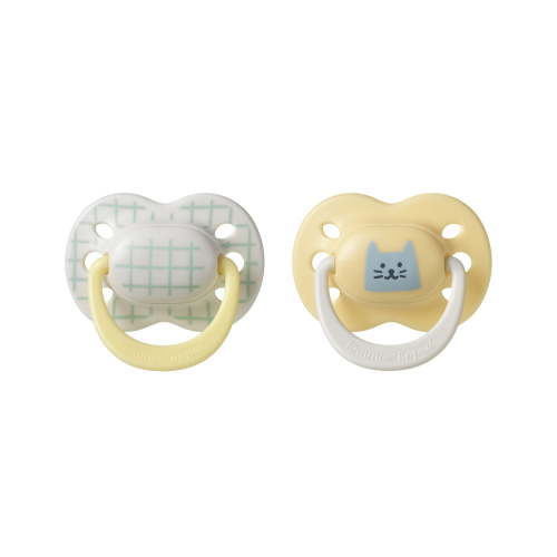 Tommee Tippee Ultimate Fit Pacifier, 0-6 Months, 2 Pack, Sterilizer Case Included, Extra Air Holes, Symmetrical Nipple, Pearl Patch and Buttercup Whiskers