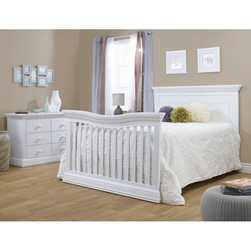 Sorelle Paxton 4 -in-1 Convertible Nursery Crib