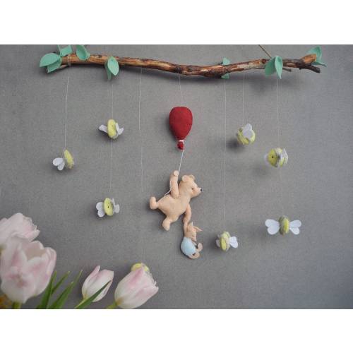 Winnie the Pooh baby, Classic Winnie the Pooh garland, Vintage Pooh Bear Nursery Wall Hanging, Classic Winnie the Pooh, Bees branch hanging