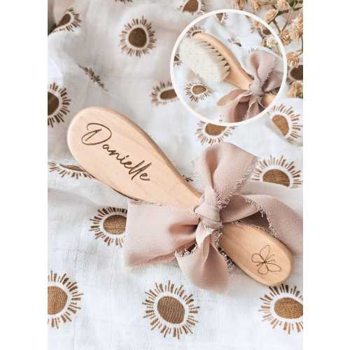 Baby Keepsake Gift from Grandparents Newborn Gift to New Parents Heirloom Baby Brush Name Wooden Hairbrush Soft First Baby Present Auntie