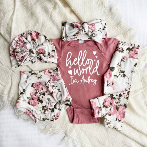 Hello World Newborn Girl Coming Home Outfit, Personalized Baby Girl Outfit, Name Bodysuit, Custom Name Baby Outfit, Baby Gift Personalized