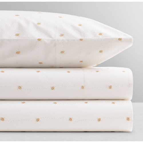 Washed Organic Percale Oval Crib Fitted Sheet | RH Baby & Child