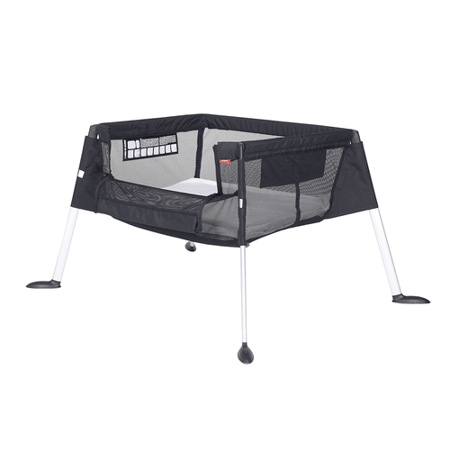 traveller™ travel cot - a unique 4-in-1 sleep solution | phil&teds®