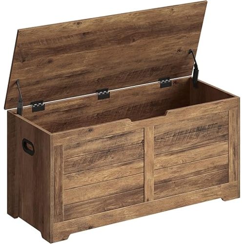 VASAGLE Storage Chest, Storage Trunk with 2 Safety Hinges, Storage Bench, Shoe Bench, Farmhouse Style, 15.7 x 39.4 x 18.1 Inches, for Entryway, Bedroom, Living Room, Honey Brown ULSB061K01