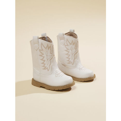 Jesse White Cowboy Boots | Tullabee