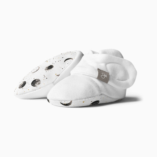 Goumi Kids Stay-On Baby Booties (2 pack) - Many Moons + Storm Grey, 0-3 Months