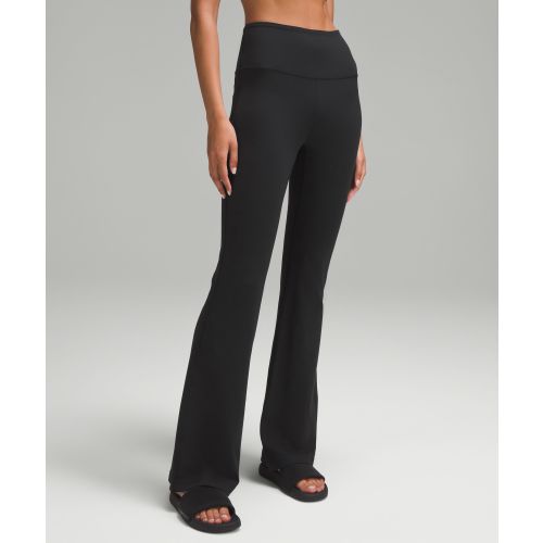 Groove Nulu Super-High-Rise Flared Pant *Regular