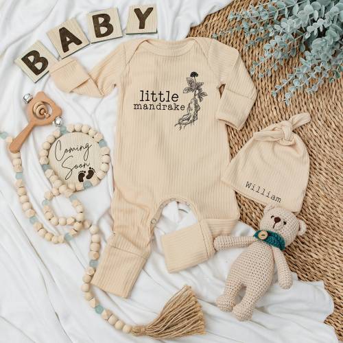 Little Mandrake Baby bodysuit and hat set, Wizard Bodysuit, Magic Baby Clothes, New baby, Unisex Baby gift, Going home outfit, Baby keepsake