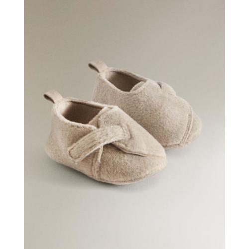 BOOTIES WITH A STRAP - See all - NEWBORN - CLOTHING AND FOOTWEAR | Zara Home United States of America