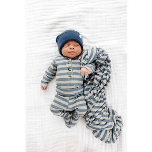 Lincoln Ribbed Swaddle Blanket