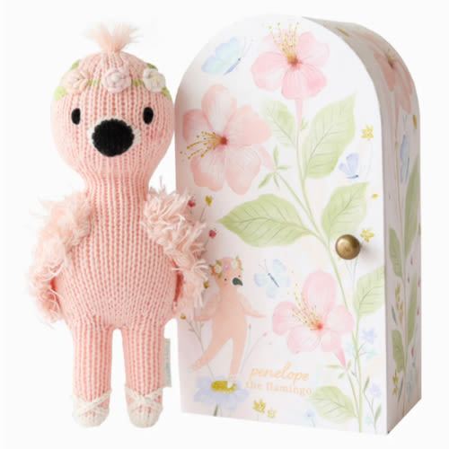 Tiny Penelope the flamingo – cuddle+kind