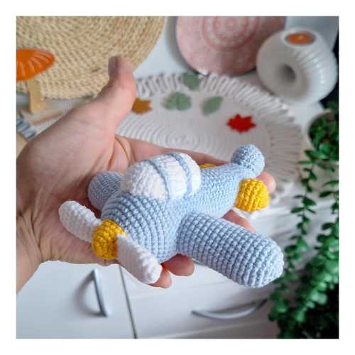Crochet Airplane Plush Toy, Amigurumi Plane, Aviation Nursery Decor, Baby Shower Gift, Neutral Gift