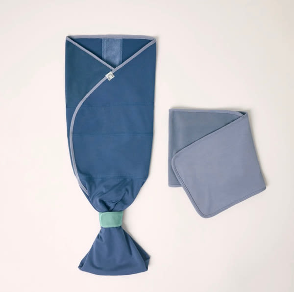 b.e.s.t. swaddle - Coastal Blue