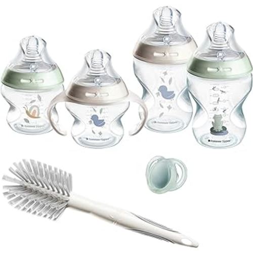 Tommee Tippee Natural Start Newborn Starter Set, 150ml & 260ml Anti-Colic Baby Bottles, Slow & Medium-Flow Breast-Like Teats, Self-Sterilising, Baby Feeding Essentials, Pond