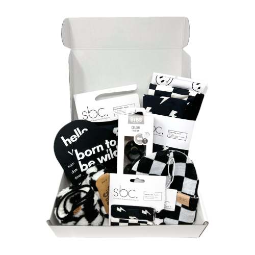 The Customizable Newborn Gift Box