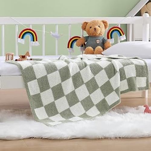 WRENSONGE Checkered Throw Blanket, Sage Green Microfiber Soft Cozy Fluffy Warm Hand Made Throw Blankets for Couch, Sofa, Chair, Bed, Camping, Picnic, Travel Lightweight Bed Blanket - 30"*40"