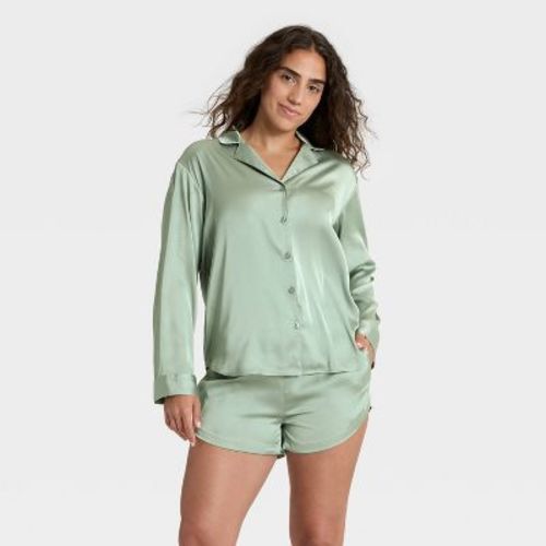 Women's Satin Notch Collar Long Sleeve Shirt and Shorts Pajama Set - Auden™ Green XL