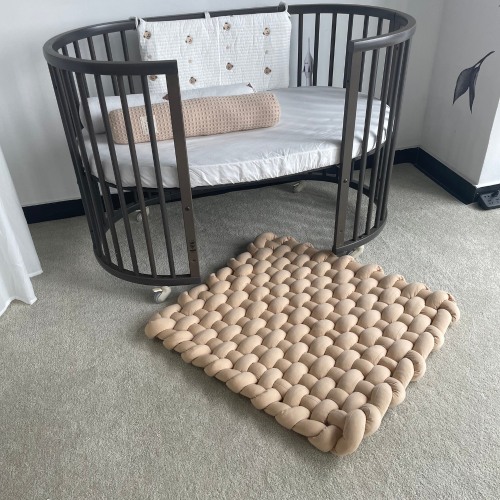 KNOTTED RUG (RECTANGULAR)