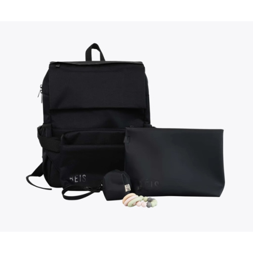 BÉIS 'The Ultimate Diaper Backpack' in Black - Diaper Bag & Diaper Backpack
