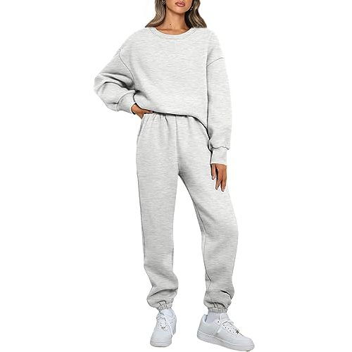 AUTOMET Womens 2 Piece Outfits Sweatsuit Oversized Sweatshirt Lounge Sets Baggy Sweatpants Fall Fashion with Pockets