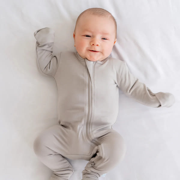 Baby Bamboo Pajamas w/ DreamCuffs® - moon grey 0-3months