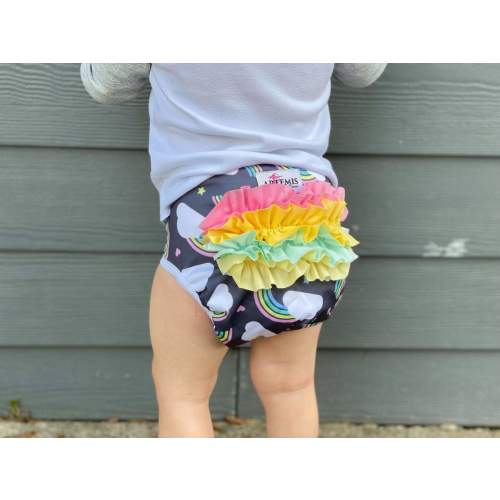 Artemis Pocket Diaper with Ruffle | Happy BeeHinds | Modern Cloth Diapers