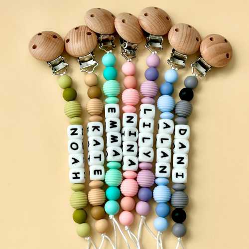 Personalized Pacifier Clip, Baby shower Gift, Custom Soother Clip, Newborn Gift, Baby Binky Clip, Custom Dummy clip, Baby Pacifier Holder