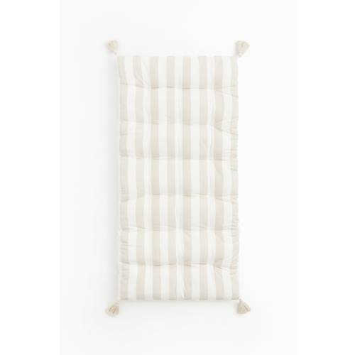 TASSELED SEAT CUSHION