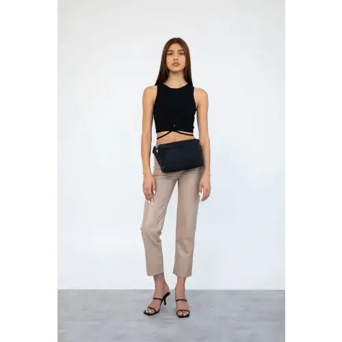 BÉIS 'The Diaper Pack' in Black - Diaper Fanny Pack & Crossbody Diaper Bag