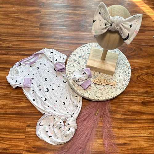 Celestial Baby Knot Gown Set – Moon and Stars Newborn Outfit with Headband & Mittens – Soft Gender Neutral Coming Home Set/ boho baby fit