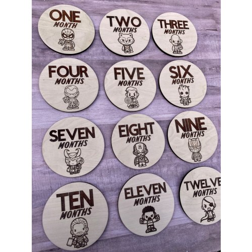 Avengers superhero monthly milestone markers/ baby shower gift for comic superhero avenger newborn
