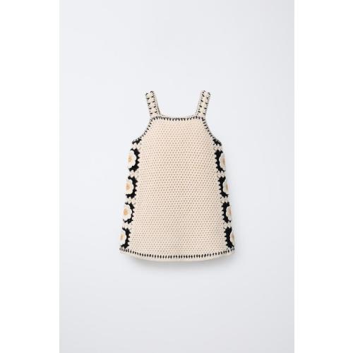 CROCHET FLOWER KNIT DRESS - Ecru / Black | ZARA United States