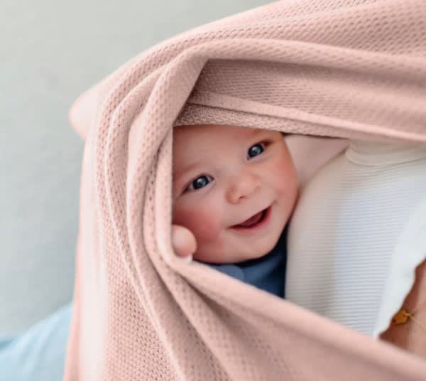 Nestling Baby™ Nursing Cover