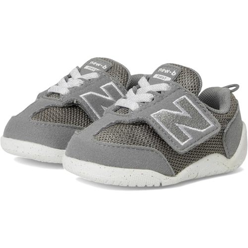 New Balance Baby-Boy's New-b First V1 Sneaker