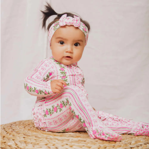 Bowquet of Roses Ruffle Footie
