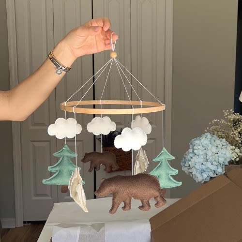 Bear Baby Mobile Nursery Mountain Tree Mobile Baby Boy Room Woodland Crib Mobile Baby Mobile Woodland National Park Nursery Decor Forest