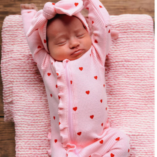 Organic Waffle Ruffle Zip Footie, Little Red Heart (on Pink) – SpearmintLOVE