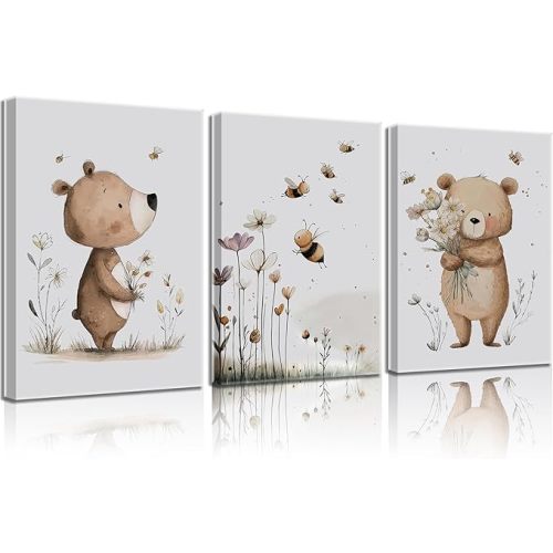 3Pcs Nursery Animals Wall Art Playful Scene With Flying Bees And Delicate Painting Picture Wall Decor Holding Douquet Baisies Little Bear Poster Print Artwork for Kids Boy Girl Room Bedroom Decorate