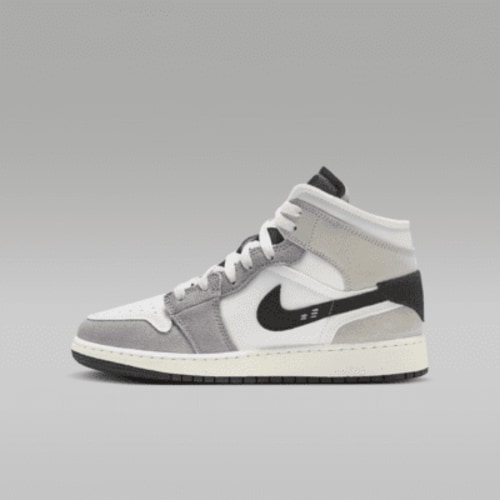 Air Jordan 1 Mid SE Big Kids' Shoes