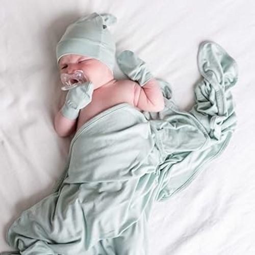 Amazon.com: KYTE BABY Rayon Made from Bamboo Swaddling Blanket (Sage) : Baby