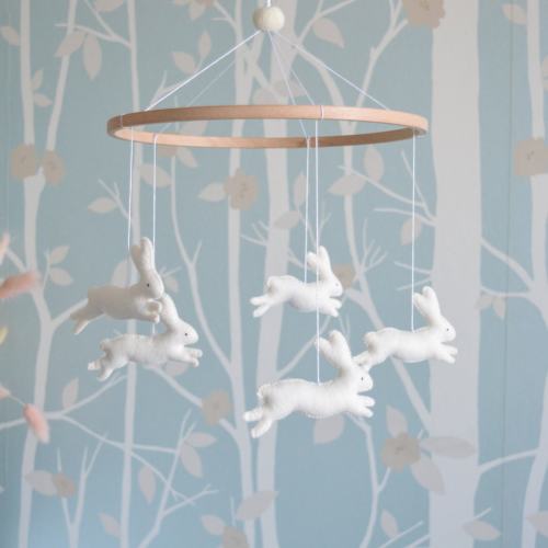 Bunny mobile nursery decor Woodland mobile Baby shower Nursery mobile with bunnies Woodland Felt mobile Rabbit nursery Felt hanging mobile