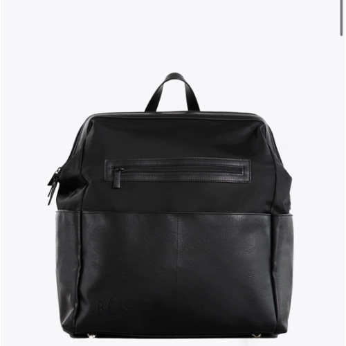 BÉIS 'The Diaper Backpack' in Black - Black Diaper Bag & Diaper Backpack
