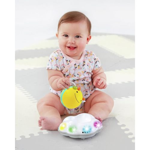 Skip Hop Baby Crawl Toy 3-Stage Developmental Learning Crawling Infant Toy, Explore & More Follow-Me Bee