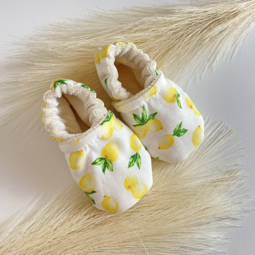 Patucos de bebé de limón, mocasines de bebé de limón, regalo de bebé de limón, baby shower, conjunto de bebé de limón, ropa de bebé de limón