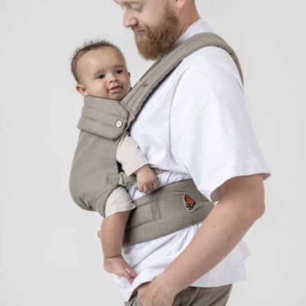 The Monarch Baby Carrier - Dream Wash Denim – Mabē