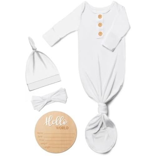 Soft Baby Knot Gown 0-3 Months, Newborn Announcement Sleepers With Mitten Cuffs and Personalized Wooden Name Tag